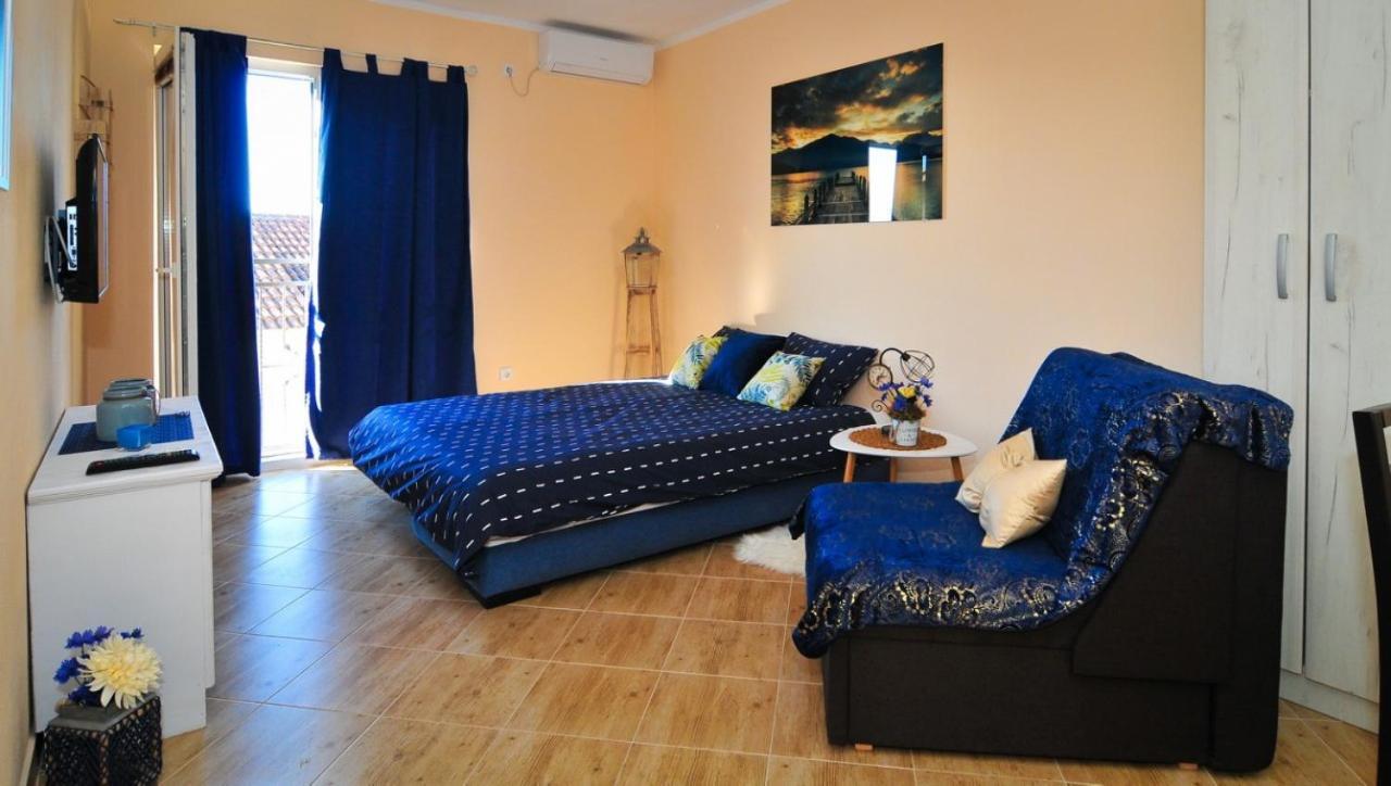 Apartments M&T ティヴァト エクステリア 写真
