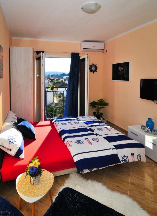 Apartments M&T ティヴァト エクステリア 写真